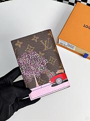 Louis VUitton Passport Cover M64502-14*2*10CM  - 3