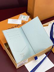 Louis VUitton Passport Cover M27612-14*2*10CM  - 2