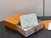 Louis Vuitton Wallet M27722-11*8.5*1CM - 1