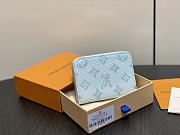 Louis Vuitton Wallet M27721-11*8.5*1CM - 4