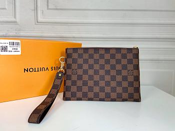 Louis Vuitton City Pouch M63447-16*23*0.3cm
