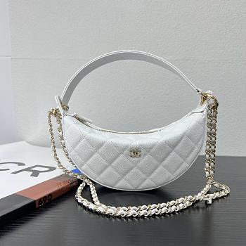 Chanel Chain bag Lambskin and gold metal White- 15 x 22 x 6cm
