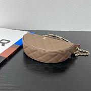 Chanel Chain bag Lambskin and gold metal - 15 x 22 x 6cm - 4