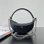 Chanel Chain bag Lambskin and gold metal Black- 15 x 22 x 6cm - 1