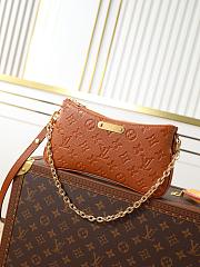 Louis Vuitton Pochette Liv Black M11916-24.5*13.5*6.5 - 1