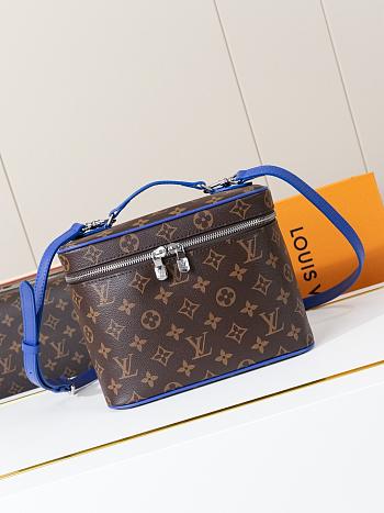 Louis Vuitton Neceser Nice BB M12668-24 x 18 x 14.5 cm