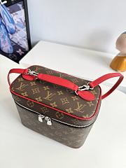 Louis Vuitton Neceser Nice BB M12671-24 x 18 x 14.5 cm - 4