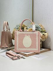 Dior Small Book Tote with shoulder strap Pink and white-26.5 x 22 x 14cm - 1