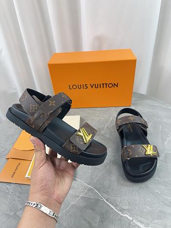 Louis Vuitton Sandals 001