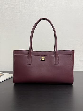 CHANEL Cerf Tote burgundy-20 x 39 x 13cm