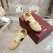 Gucci Women's Shift trainers Light Yellow - 4