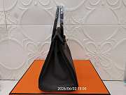 Hermes 25 Birkin Bag In Epsom leather Chocolate and Gold Hardware - 4