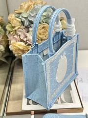 Dior Small Book Tote with shoulder strap Blue and white-26.5 x 22 x 14cm  - 4