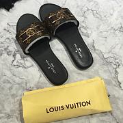 Louis Vuitton Slippers 047 - 4