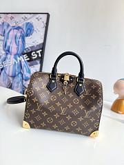 Louis Vuitton Speedy Trunk 25 M26181 - 1