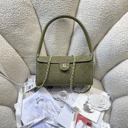 Chanel 26A Bowling Bag Suede Green 11*23*12.5cm - 1