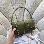 Chanel 26A Bowling Bag Suede Green 11*23*12.5cm - 4