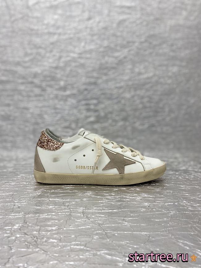 Golden Goose Sneakers 003 - 1