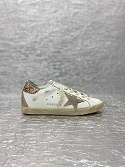Golden Goose Sneakers 003 - 1