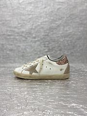 Golden Goose Sneakers 003 - 4