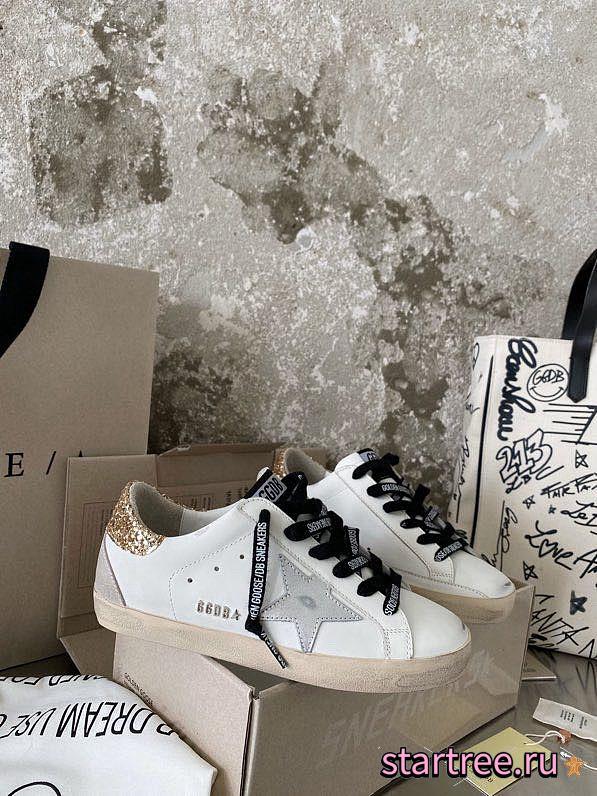 Golden Goose Sneakers 005 - 1