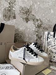 Golden Goose Sneakers 005 - 1