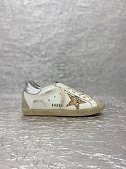 Golden Goose Sneakers 006 - 1