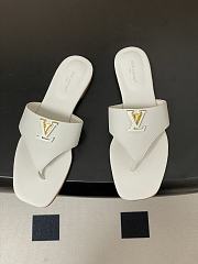 Louis Vuitton Slippers 049 - 2