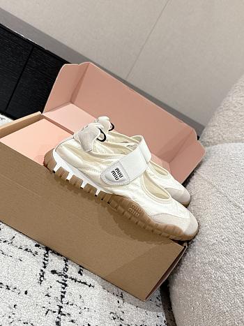 MiuMiu Sneakers 002