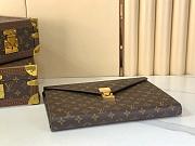 Louis Vuitton Mark Folder-3.5 x 26 x 32.5 cm - 5