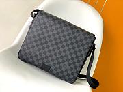 Louis vuitton district CohotBag mm damier ebene for Men N41212-33*27*9CM - 1