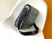 Louis vuitton district CohotBag mm damier ebene for Men N41212-33*27*9CM - 5
