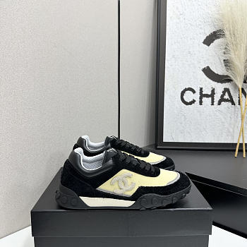 Chanel Sneakers 039