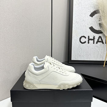 Chanel Sneakers 041