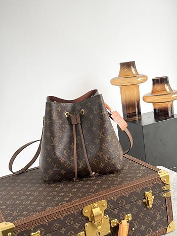 Louis Vuitton Neonoe Brown M44887-26CM