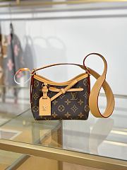 Louis Vuitton M2A711 Nano CarryAll-16*15*9.5cm - 1